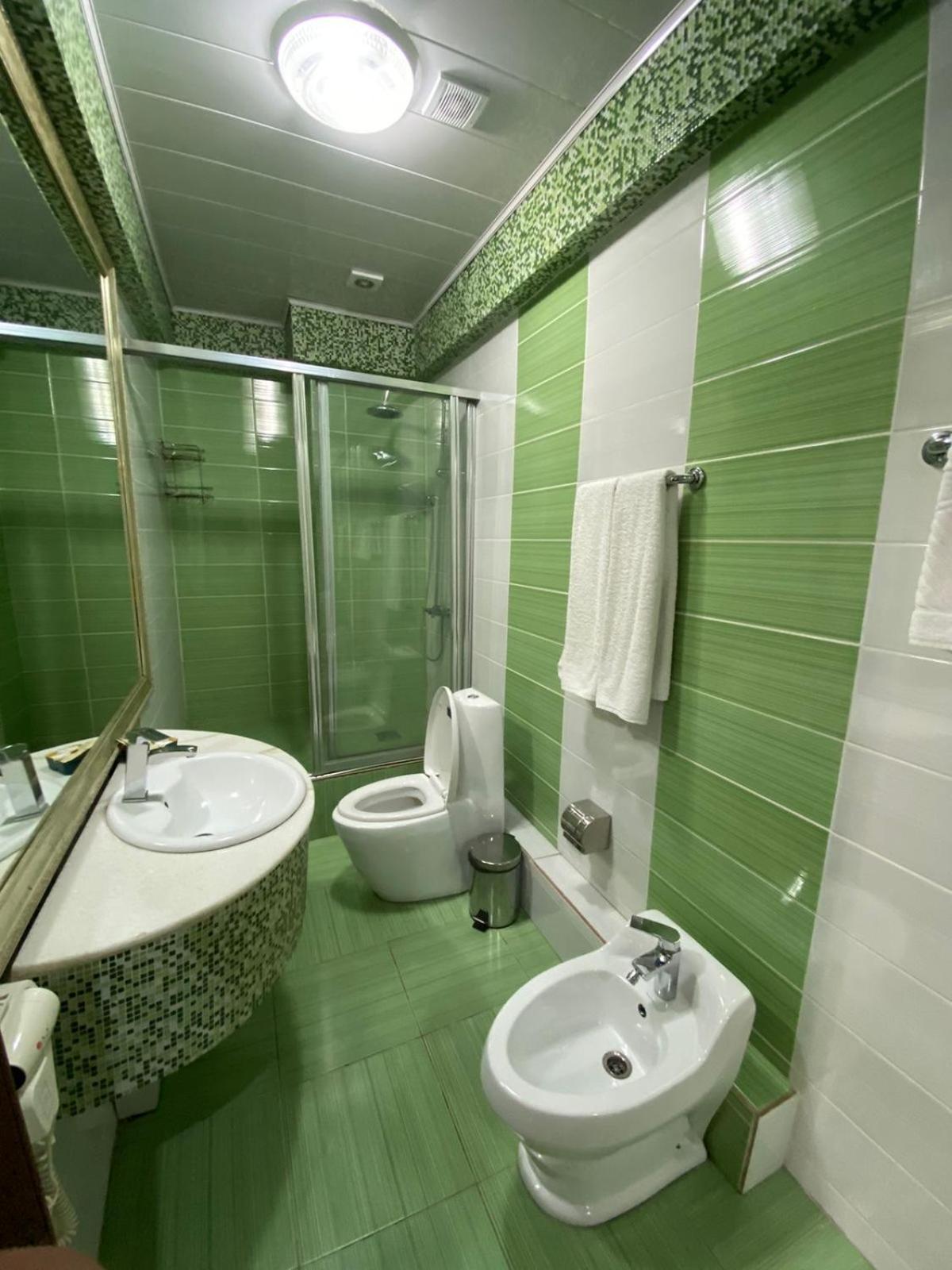 Sary Arka Hotel Shymkent Exterior foto